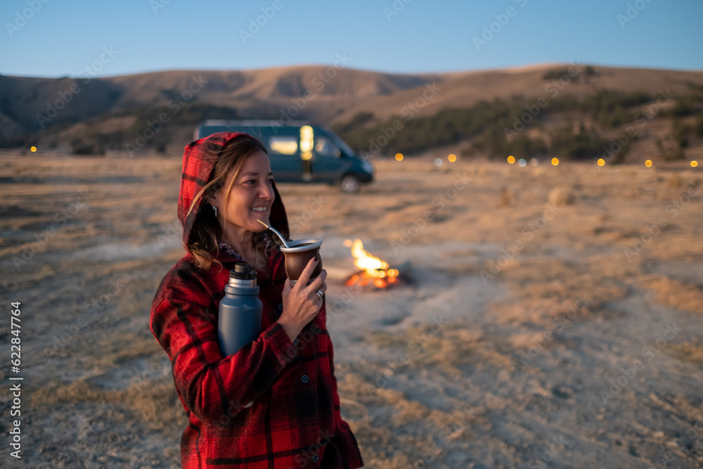 0C87f811656f89b6497ccf0bf9e48d7d1b582b8f